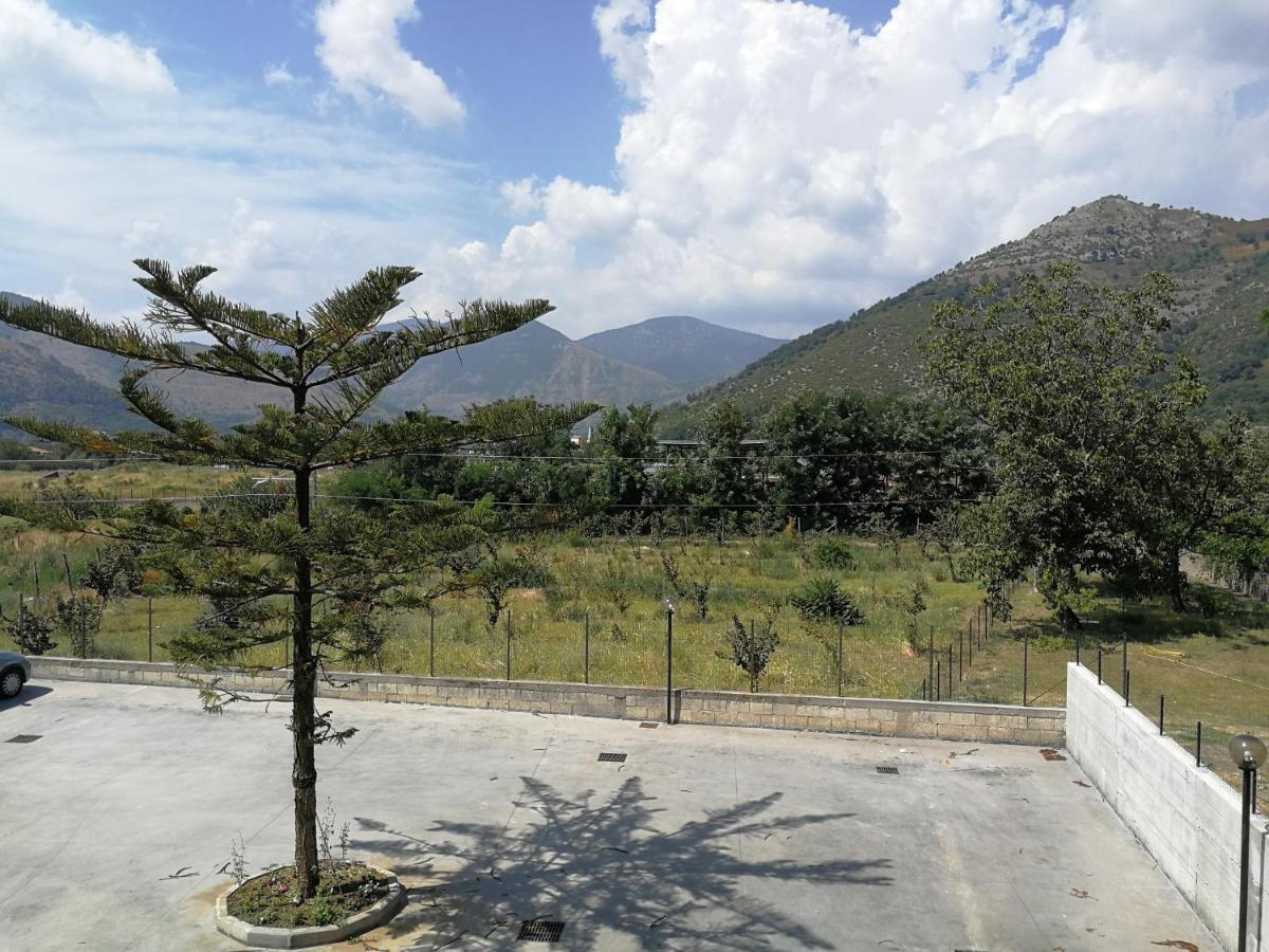 Beb Del Carmelo Apartman Mercato San Severino Kültér fotó